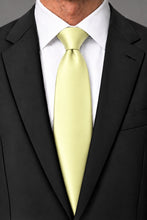Cardi Banana Luxury Satin Necktie