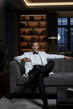 "Brentwood" White Dinner Jacket
