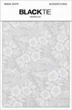Ted Stanford Bridal White Blossom Floral Necktie