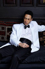 "Brentwood" White Dinner Jacket