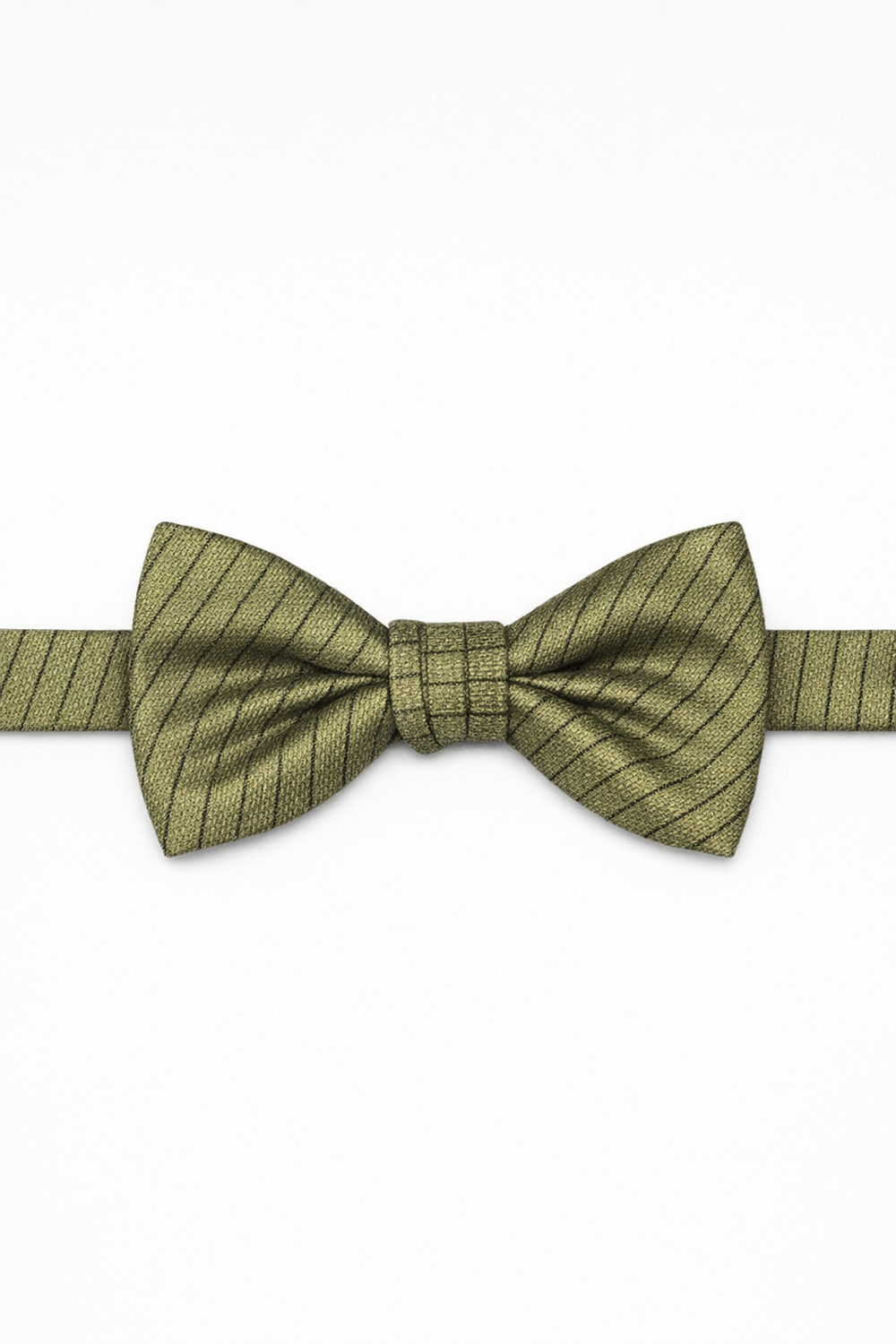 Cardi Pre-Tied Champagne Palermo Bow Tie