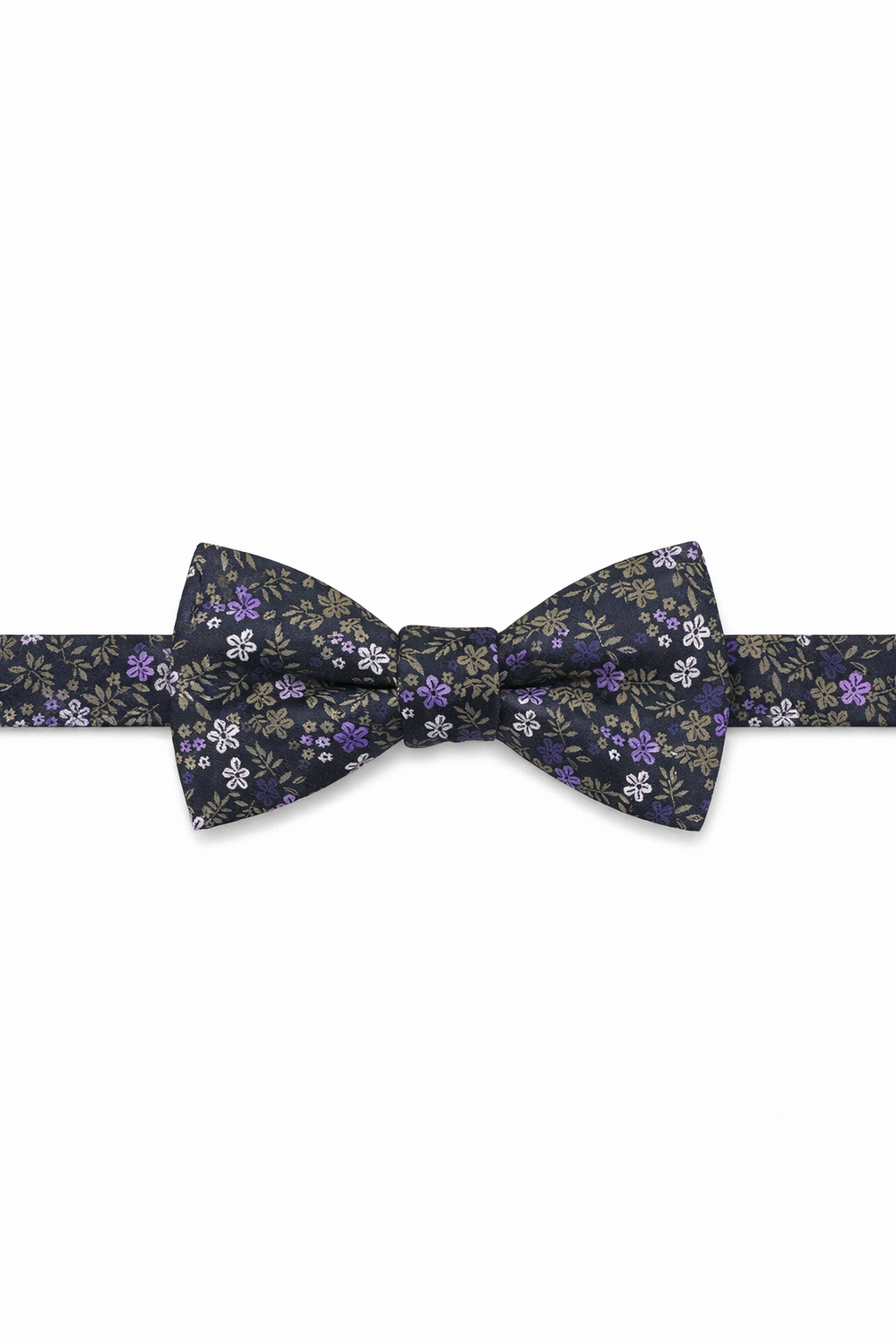 Cardi Pre-Tied Lavender Enchantment Bow Tie