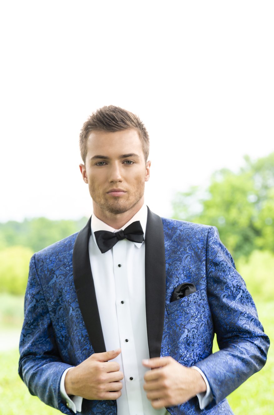 Mark of Distinction "Aries" Cobalt Paisley Shawl Tuxedo Jacket (Separates)