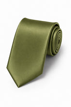 Cardi Moss Luxury Satin Necktie